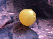 Load image into Gallery viewer, Selenite Spheres