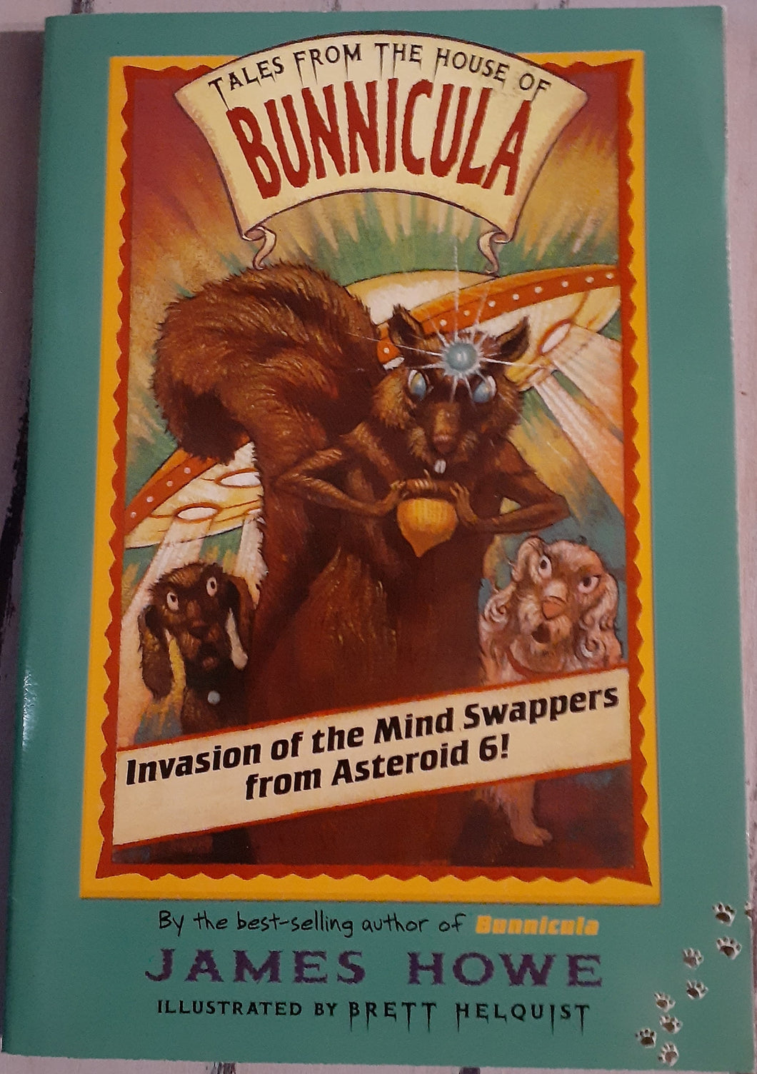 Tales From the House of Bunnicula - Invasion of the Mind Swappers from Asteroid 6!