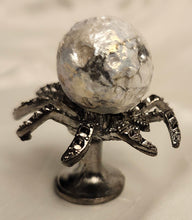 Load image into Gallery viewer, Spider Crystal Sphere Holder
