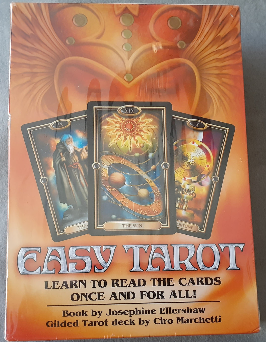 Easy Tarot - Learn to Read the Cards Once and For All!