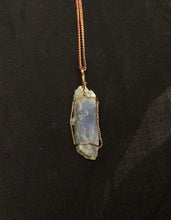 Load image into Gallery viewer, Kyanite necklace
