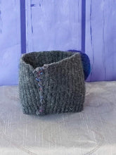 Load image into Gallery viewer, Heart Handcrafted Felt Bracelet
